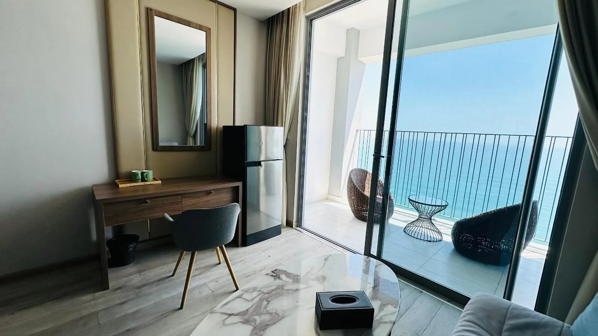 Aqua De Hotel Panorama ニャチャン